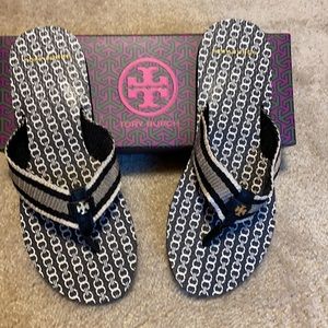 Brand new in box size 9 comes from smoke free pet free home